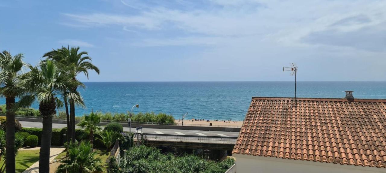 Hauzify I Apartaments Can Pi Sant Pol De Mar Exterior photo