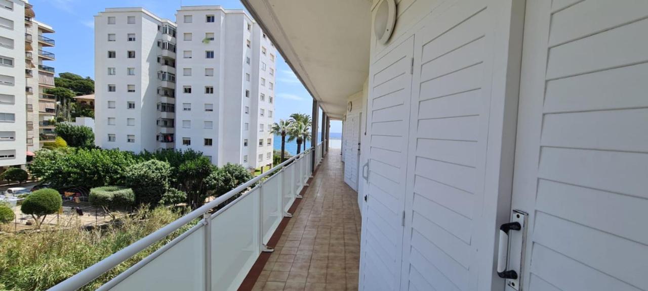 Hauzify I Apartaments Can Pi Sant Pol De Mar Exterior photo